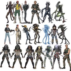 Costumi mascotte Alien Predator Figure Warrior Jungle Hunter Stalker Guardian Scorpion Snake Grid Warrior Xenomorph Action Figures Room Decor