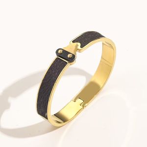 Edelstahl-Armband, Designer-Armband, Damen-Buchstaben-Armreif, verstellbarer Riemen, breite Lederkette, Luxus-Armband für Damen, vergoldet, silberfarben, zb085