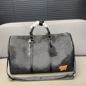 Luksusowe torby męskie torby na jamie wielkie graffiti torebki designerskie pary torby na ramię bagażowe lęki na lotnisku Torba podróżna męska torba fitness torebki fitness crossbody