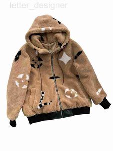 Pelliccia finta da donna di design Cappotto di pelliccia oversize di lusso con camicetta con cappuccio maglione da donna da uomo inverno collo in maglia Moda modello alfabeto kaki manica lunga S0ZI