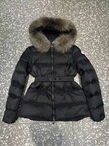 Mulher feminina de casaco de casaco de parkas roupas de gata -de -inverno designer de casaco de inverno para mulheres para mulheres quebra -vento para fora de casacos quentes