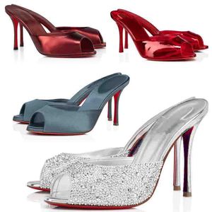Luxo vermelho salto alto Me-Dolly Mulheres sandália slide mules sapatos de couro envernizado e cetim peep toe vestido de festa de casamento sandálias de salto alto 35-43