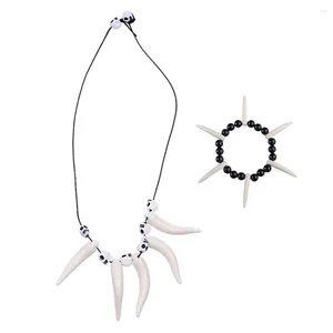 Collane con ciondolo 3 pezzi in 1 set di accessori di Halloween Collana decorativa in osso Kit di braccialetti con denti di lupo Puntelli per costumi per la decorazione