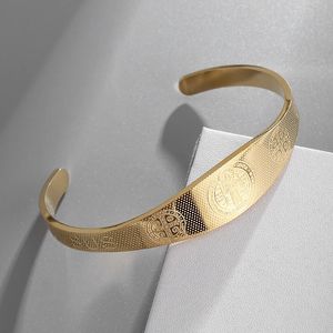 Armreif Katholischer Heiliger Benedikt Kreuz Verstellbares Armband für Männer Frauen Edelstahl Jesus Benito Manschette 231012