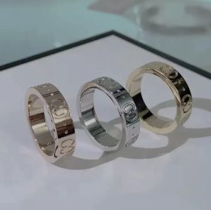 Designers Fashion Rings Fashion Men Women Titanium Steel Engraved Letter Pattern Lovers Jewelry Narrow Ring Size 5-11