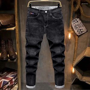 Mäns jeans 2023 Spring och Autumn Pure Cotton Black Slim Street Casual Ripped Straight-ben hip-hop plus size overalls män