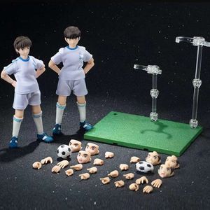 Trajes de mascote Dasin Grandes brinquedos Capitão Tsubasa Gt / 942 Misaki Taro Teppei Kisugi Genzo Wakabayashi Sggk Kojiro Hyuga Action Figure Model Toys