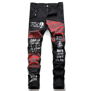 Kvinnors jeans streetwear punk herrbyxor skalle lapptäcke rivet hip hop jenim män harajuku röd rutig mode smala byxor