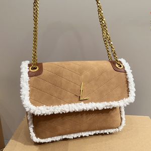 Kapitone Çanta Crossbody Çanta Sonbahar Kış Zinciri Torba Tasarımcı Çanta Kuzu Yün Mat Süet Süet Kadın Koltuk Alt Omuz Çantası Eşleme Çanta Çanta Çantası Altın Donanım