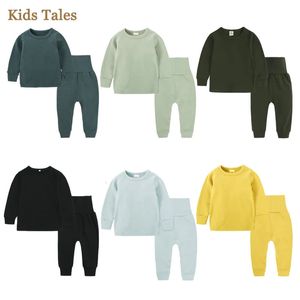 Pajamas 2Pieces Kids Boys Girls Cotton Pajamas Set Toddler Solid Cotton Long Sleeve Sleepwear Tops Elastic Pants Children Lounge Set 231012