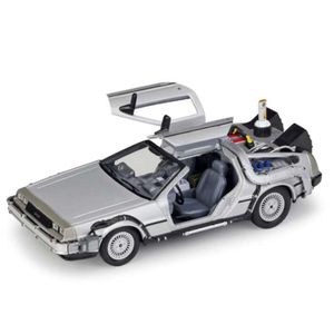 Trajes de mascote De volta para o futuro 1/24 Metal Alloy Car Diecast Marty Mcfly Parte 1 2 3 Time Hine Delorean Dmc-12 Modelo Toy Estante Ornamento versão mais alta.