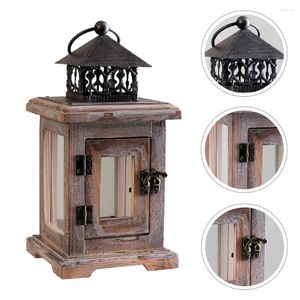 Candle Holders Retro Candlestick Wind Lamp Delicate Lantern Decor Vintage Home Light Desktop Adornment Iron Wood Outdoor Decorative Items