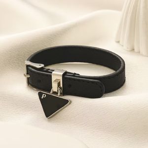 Triangle charm bracelets designer leather bracelet men adjustable belt strap bangle stainless steel hardware plated silver bracelet homme modern zb075