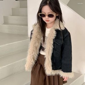 Kurtki małe dziewczynki zima faux futra dżinsowa gęsta płaszcz uroczy dzieciak jesienne ciepłe rozmyte polarowe odzież wierzchnia wysokiej jakości moda dzieci