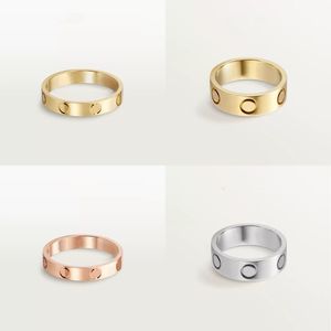 Luxury Ring for Woman Diamond Designer Love Ring Classic 3Colors berömda smycken par Titanium Steel Bague 4/5/6mm Wedding Rings Löfte ZB010