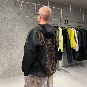 Fashion Paris Balenciaga Designer Hoodies Hoodie Family Mens Letter Logo broderi Sanskrit Flame Rock Old Zip Hooded Coat Men