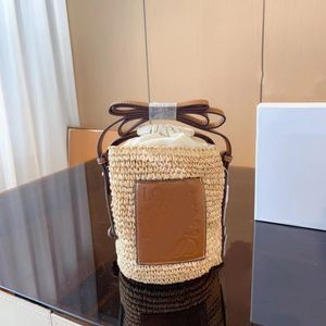 مصمم Raffia متماسكة الحمل حقيبة مصغرة حقيبة الدلو الأكياس الفاخرة loewees قش حقيبة اليد حقيبة الكتف كيس دلو حقيبة كبرى حقيبة مصممة مصممة