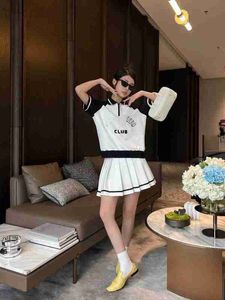 Basic & Casual Dresses Designer European Product 2023 Spring/Summer New Contrast Polo Short Sleeve Top with Pressed Pleated Half Skirt Set 6J7A