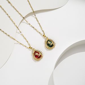 Collana con pendente placcato oro stile dolce moda Collana con pendente goccia d'acqua con strass per gioielli regalo di nozze di alta qualità senza scatola