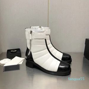 2023-mew mulheres motocicleta tornozelo bota brilhante bezerro bege escuro preto franja botas fivela laços inverno sapatos casuais designer de luxo