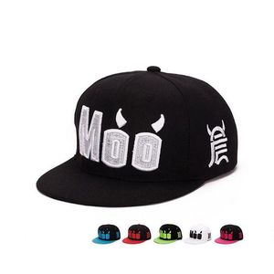 ランニングブラザーズ野球帽Big Black Bull Same Model Moo Street Dance Hat GSXH019ファッションアクセサリーヒップホップハット2823