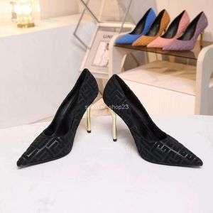 Ein Balman-Qualitätsdesigner 2023 Lady Heels Lederabsatz Modeschuhe Schuhe Full High New Balmian Shipped High 3o2d