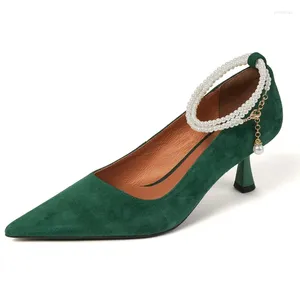 Klänningskor Nature Suede Women Ankle Strap High Heels Smallhut 2023 Spring Ladies Green Black Pointed Toe Pumpar Sexig pärlparti