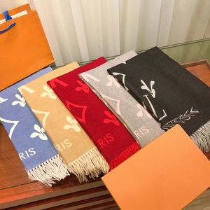 Kvinnor Sacrf Cashmere Winter Scarf Scarves filt halsdukar Kvinnor Tassel halsdukar Långtyp Huvuddubbor Shawl Birthday Present Enkel att matcha utomhusresor Kvalitet