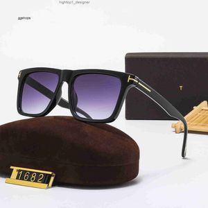 tom ford Sunglasses TF essential for Outdoor glasses and retro drivers large frame men plate women for black frame 1682 2NHO