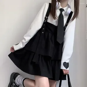 Sukienki zwyczajne Pasek bez rękawów Śliczna mini sukienka Preppy Style Soft Girl Kawaii Black Lolita Women Warstwa Ruffle Warstwa Japońska Moda