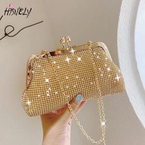 Kvällspåsar Fashion Gold Diamond Hasp Luxury Handbag Elegent Chain Women Axel crossbody Bag Wedding Party Clutch Bags 231013