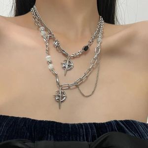 Hänghalsband egirl unisex minimalistiska Cross Star Moon Necklace Crystal Rhinestone Chains för kvinnor män koreanska y2k -tillbehör