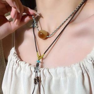 Anhänger Halsketten Ethnische Stil Schmetterling Perlen Halskette 2 stücke Vintage Doppelschicht Schlüsselbein Kette Naturstein Choker Geschenk