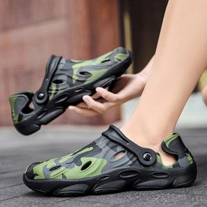 Water Shoes Men's Fashionable Fishing Sandals Beach Sandals EVA Summer Garden Clogs Wading Men Sandals Outdoor Antiskid Sports Slippers 231012