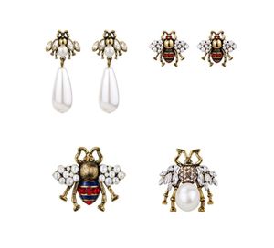 Женские брендовые модные милые серьги-гвоздики с кристаллами и пчелами, женские винтажные серьги с жемчугом, эмалированные ювелирные изделия в виде животных, свадебные аксессуары5426115
