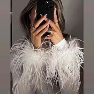 Sleevelet Arm Sleeves 2pcs Real Fur Ostrich Feather Cuffs Snap on Bracelet Women feathers Wrist Sleeve Decoration Plume Cuff blazer Elegant 231012