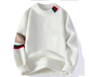 Projektanci męskie swetry koreańskie litera dzianina puffer męskie ubranie o szyja pullover swobodny streetwear ciepły gęstwy skoczki