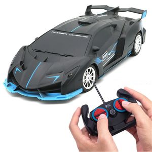 Modellino auto da esterno con luce a led ad alta velocità Drift Car 1/18 Auto telecomandata con radio 2.4G Sport Car Racing Giocattoli elettrici per ragazzi Regalo 231012