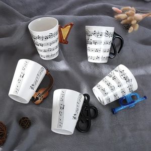 Tassen Drop Keramiktasse Gitarre Musikinstrument Note Formen Kaffee Milch Tee Tassen Drinkwars für Küchenwerkzeug 231013