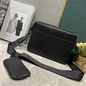 Ny modedesignerväska män trio messenger väska högkvalitativ crossbody väskor för klassiska bruna lyxiga tygväskor plånbok präglade läder axelväskor