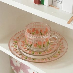 Tassen Koreanische Einzigartige Rosa Mädchen Tulpe Blume Glas Tasse Und Untertasse Set Kaffee Nachmittag Tee Dessert Tassen Für Trinkgeschirr 231013