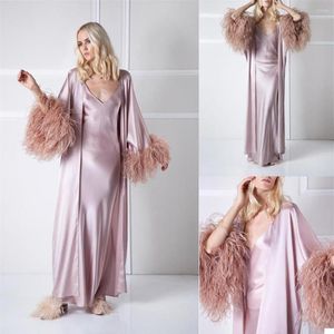 Runway Dresses Ostrich Feather Celebrity Gowns Long Sleeve 2 Pieces Sexy Bridal Pajama Sets Bathrobes Party Wear Robes297M