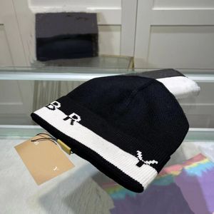 2023 novo chapéu de malha para homens e mulheres designer gorro outono e inverno cashmere quente chapéu de lã ao ar livre quente versátil