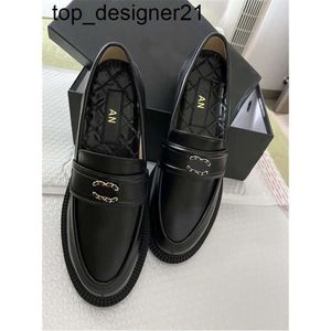 2023 autumn new women's designer leather retro fashion loafers shoes luxury women's stripe platform elevating small leather womens dress high heels