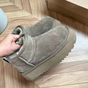 Platforma damska Ugglie Boots Australia klasyczny Ultra Mini zamsz Tazz Tazzan Fur Slajdy Shearling kostki Podeszwy Sheepskin Snow Ski Buty kasztanowe Timbeland