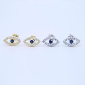 CZ Evil Eye Earring 925 Sterling Silver Anti Allergy Material高品質のラッキーガール女性スタッドイヤリング264K