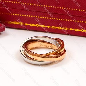 Designer Love Ring Rings for Women Personality Tre in uno Ring Womens di alta qualità Slivo Gioielli Ringi