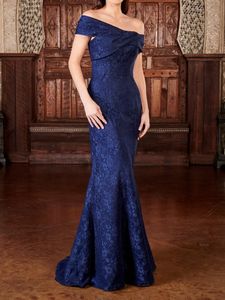Elegant Royal Blue Lace Mermaid Evening Dresses One Shoulder Zipper Back Sweep Train Party Formal Dresses