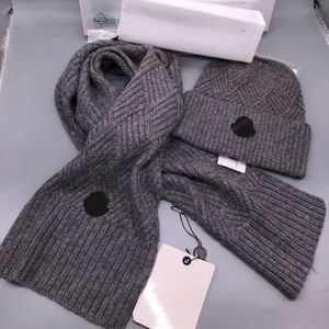 Cappelli invernali sciarpe set designer cappello monclair e set sciarpa per donna uomo lavorato a maglia schal beanie cashmere lettera ricamo berretti sciarpa designer