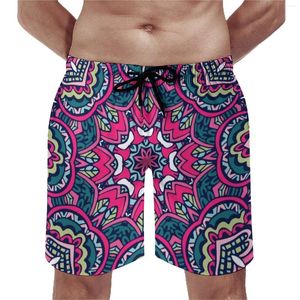 Herr shorts färgglada bohemia tryck gym sommaren mandala blommor modebräda korta byxor män sportkläder snabb torrmönster strandstammar